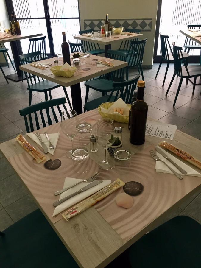 Hotel Mare Inn Финале Лигуре Удобства фото